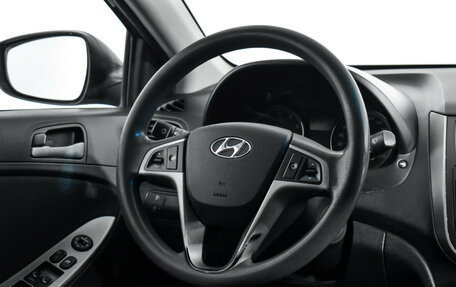 Hyundai Solaris II рестайлинг, 2014 год, 675 000 рублей, 18 фотография