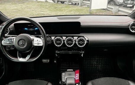 Mercedes-Benz CLA, 2021 год, 3 247 000 рублей, 12 фотография