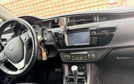 Toyota Corolla, 2013 год, 1 200 000 рублей, 5 фотография