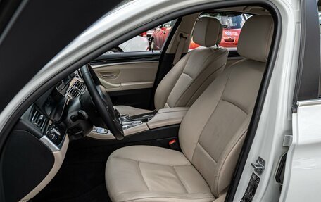 BMW 5 серия, 2013 год, 1 670 000 рублей, 10 фотография