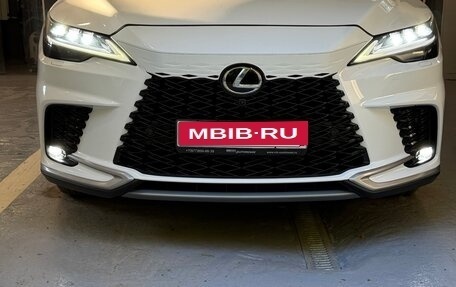Lexus RX IV рестайлинг, 2023 год, 9 500 000 рублей, 1 фотография