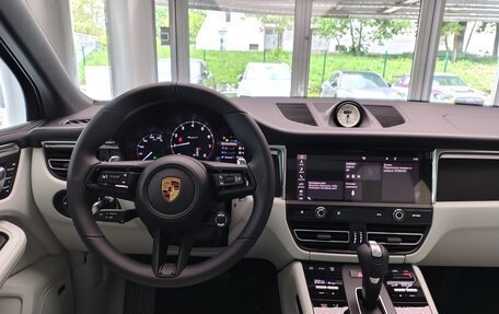 Porsche Macan I рестайлинг, 2026 год, 14 590 000 рублей, 30 фотография