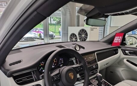 Porsche Macan I рестайлинг, 2026 год, 14 590 000 рублей, 14 фотография