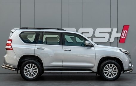 Toyota Land Cruiser Prado 150 рестайлинг 2, 2014 год, 3 190 000 рублей, 5 фотография