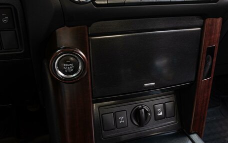 Toyota Land Cruiser Prado 150 рестайлинг 2, 2014 год, 3 190 000 рублей, 13 фотография