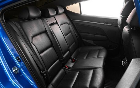 Hyundai Elantra VI рестайлинг, 2017 год, 1 339 000 рублей, 7 фотография