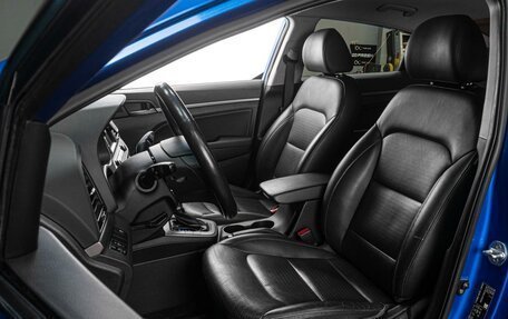 Hyundai Elantra VI рестайлинг, 2017 год, 1 339 000 рублей, 10 фотография