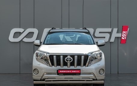 Toyota Land Cruiser Prado 150 рестайлинг 2, 2014 год, 3 190 000 рублей, 3 фотография