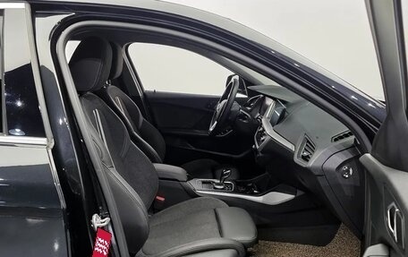 BMW 1 серия, 2021 год, 2 800 000 рублей, 8 фотография