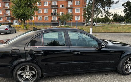 Mercedes-Benz E-Класс, 2003 год, 640 000 рублей, 6 фотография