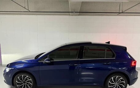 Volkswagen Golf VIII, 2022 год, 2 590 000 рублей, 4 фотография