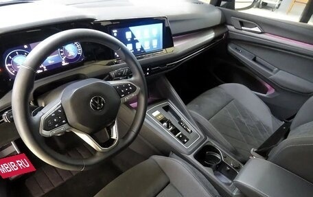 Volkswagen Golf VIII, 2022 год, 2 590 000 рублей, 9 фотография