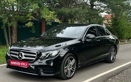 Mercedes-Benz E-Класс, 2018 год, 2 800 000 рублей, 3 фотография
