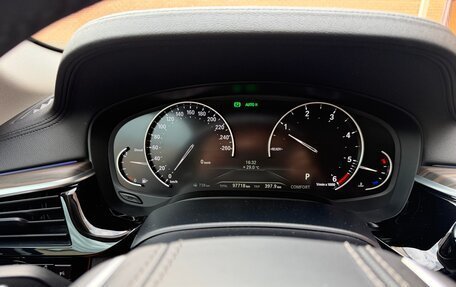 BMW 5 серия, 2018 год, 3 990 000 рублей, 2 фотография