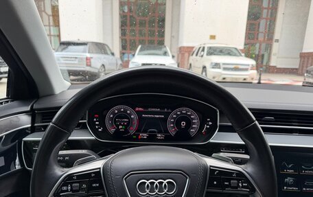 Audi A8, 2021 год, 5 900 000 рублей, 19 фотография