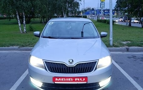 Skoda Rapid I, 2014 год, 1 100 000 рублей, 7 фотография