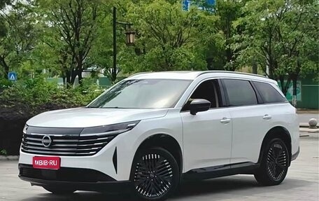 Nissan Pathfinder, 2024 год, 4 500 000 рублей, 1 фотография