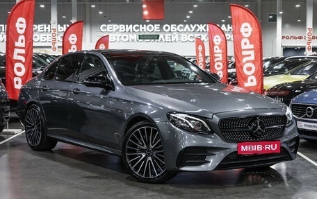 Mercedes-Benz E-Класс AMG, 2017 год, 3 099 585 рублей, 5 фотография