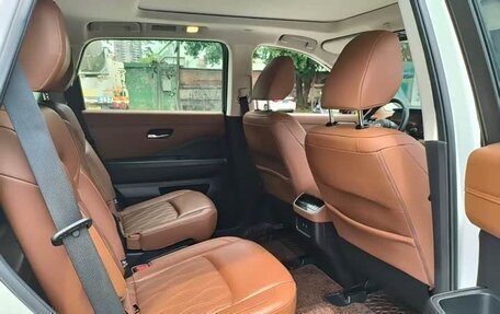 Nissan Pathfinder, 2024 год, 4 500 000 рублей, 14 фотография