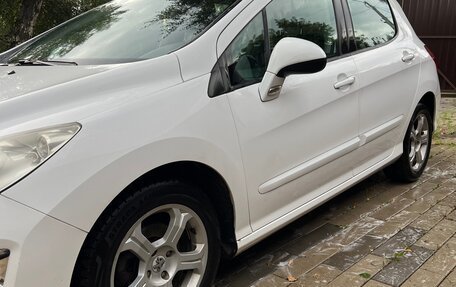 Peugeot 308 II, 2011 год, 640 000 рублей, 3 фотография