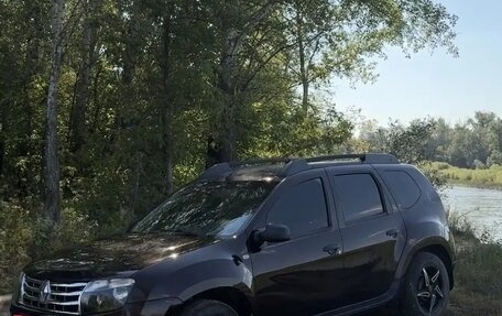 Renault Duster I рестайлинг, 2014 год, 900 000 рублей, 2 фотография