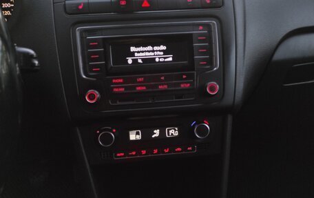 Volkswagen Polo VI (EU Market), 2016 год, 990 000 рублей, 19 фотография