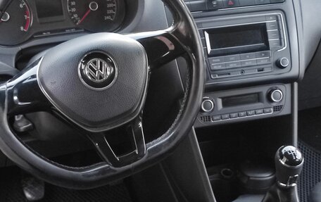 Volkswagen Polo VI (EU Market), 2016 год, 990 000 рублей, 14 фотография