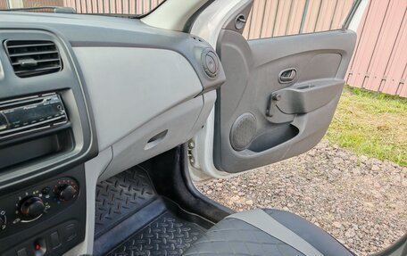 Renault Logan II, 2014 год, 370 000 рублей, 20 фотография