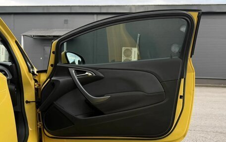 Opel Astra J, 2012 год, 850 000 рублей, 11 фотография