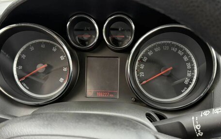 Opel Astra J, 2012 год, 850 000 рублей, 18 фотография