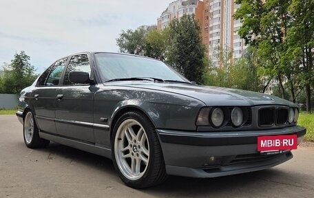 BMW 5 серия, 1991 год, 980 000 рублей, 3 фотография