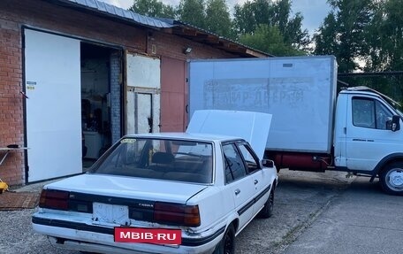 Toyota Carina, 1988 год, 100 000 рублей, 4 фотография