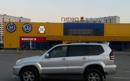Toyota Land Cruiser Prado 120 рестайлинг, 2006 год, 2 400 000 рублей, 3 фотография