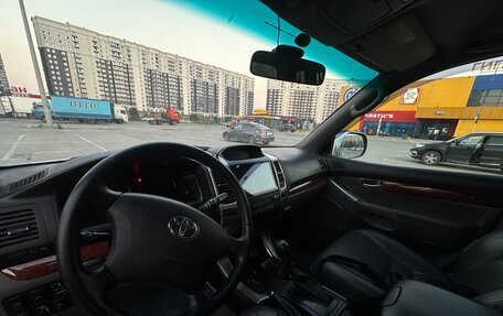 Toyota Land Cruiser Prado 120 рестайлинг, 2006 год, 2 400 000 рублей, 9 фотография