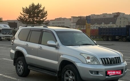 Toyota Land Cruiser Prado 120 рестайлинг, 2006 год, 2 400 000 рублей, 5 фотография