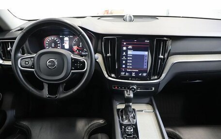 Volvo S60 III, 2019 год, 2 895 000 рублей, 9 фотография