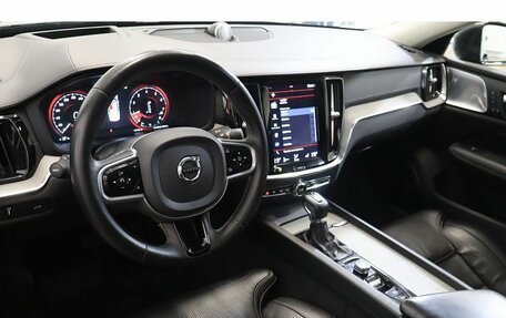 Volvo S60 III, 2019 год, 2 895 000 рублей, 6 фотография