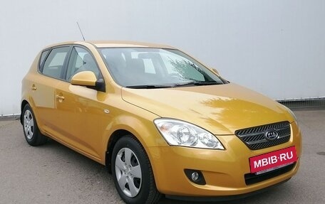 KIA cee'd I рестайлинг, 2009 год, 890 000 рублей, 3 фотография