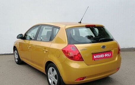 KIA cee'd I рестайлинг, 2009 год, 890 000 рублей, 7 фотография