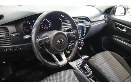 KIA Rio IV, 2018 год, 1 249 000 рублей, 6 фотография