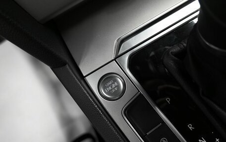 Volkswagen Passat B8 рестайлинг, 2017 год, 1 745 000 рублей, 18 фотография