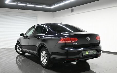 Volkswagen Passat B8 рестайлинг, 2017 год, 1 745 000 рублей, 6 фотография