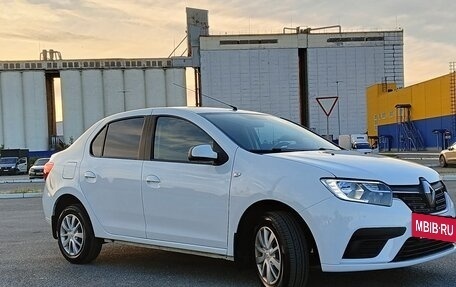 Renault Logan II, 2021 год, 1 300 000 рублей, 2 фотография