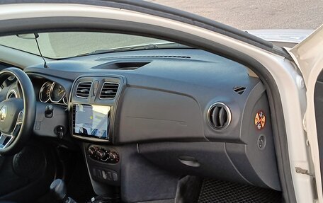 Renault Logan II, 2021 год, 1 300 000 рублей, 23 фотография