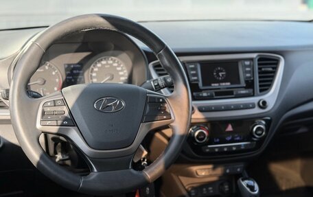 Hyundai Solaris II рестайлинг, 2018 год, 1 497 000 рублей, 12 фотография