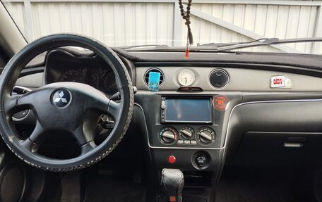 Mitsubishi Outlander III рестайлинг 3, 2002 год, 430 000 рублей, 3 фотография