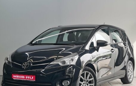 Toyota Verso I, 2014 год, 1 530 000 рублей, 1 фотография