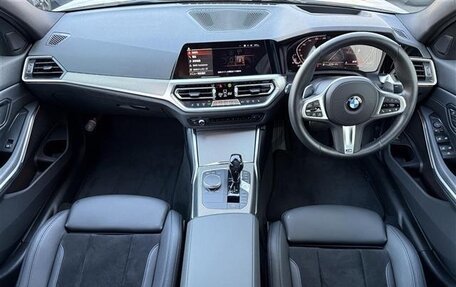 BMW 3 серия, 2022 год, 2 300 000 рублей, 10 фотография