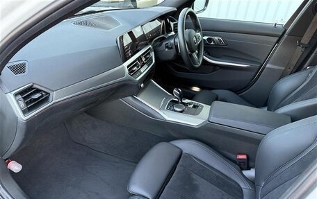 BMW 3 серия, 2022 год, 2 300 000 рублей, 28 фотография