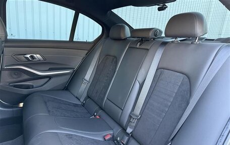 BMW 3 серия, 2022 год, 2 300 000 рублей, 31 фотография